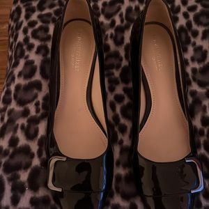 Naturalizer Shiny Black Patent Heels.